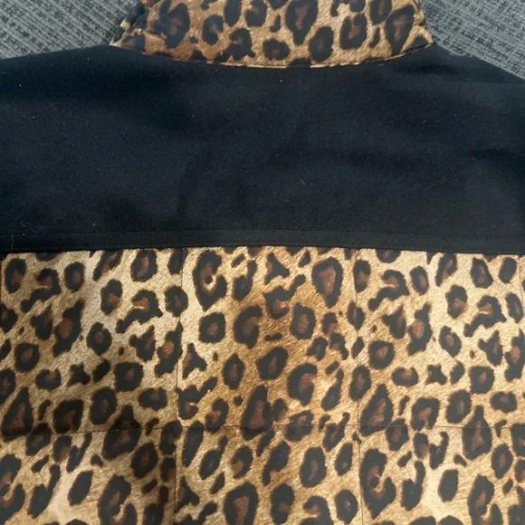 LAUREN RALPH LAUREN Petite Cheetah Vest Size PM - Picture 9 of 9